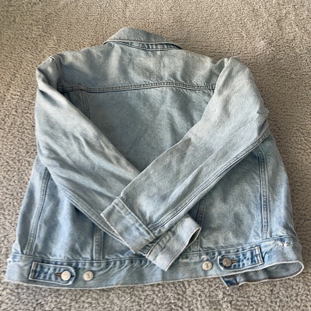 Levis Jacket Women XS Denim Blue Jean Coat Faded Light Wash size S